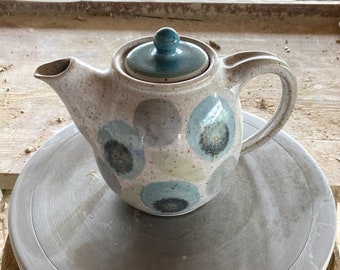 Teapot, approx. 1 liter with dandelions, handmade