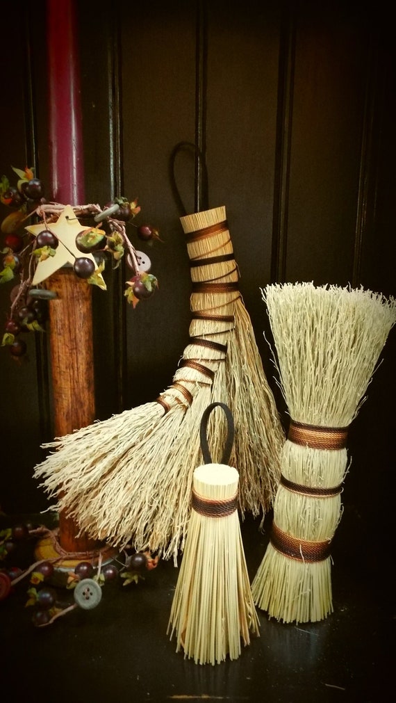 Cast Iron Pot Scrubber/Veggie Brush | Meckley Brooms