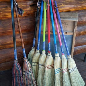 Child Sized Corn Broom, Old Fashioned Working Kids Broom, Toddlers broom, Broomcorn, House Broom, House Besom Mantel broom Camper broom