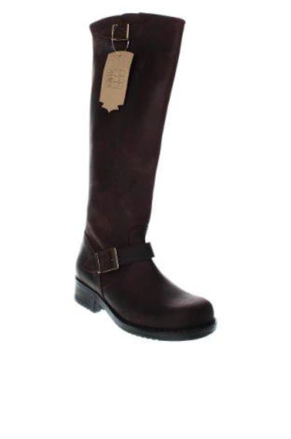 JOHNNY BULLS Spain - the Authentic Rugged Product Quality Leather