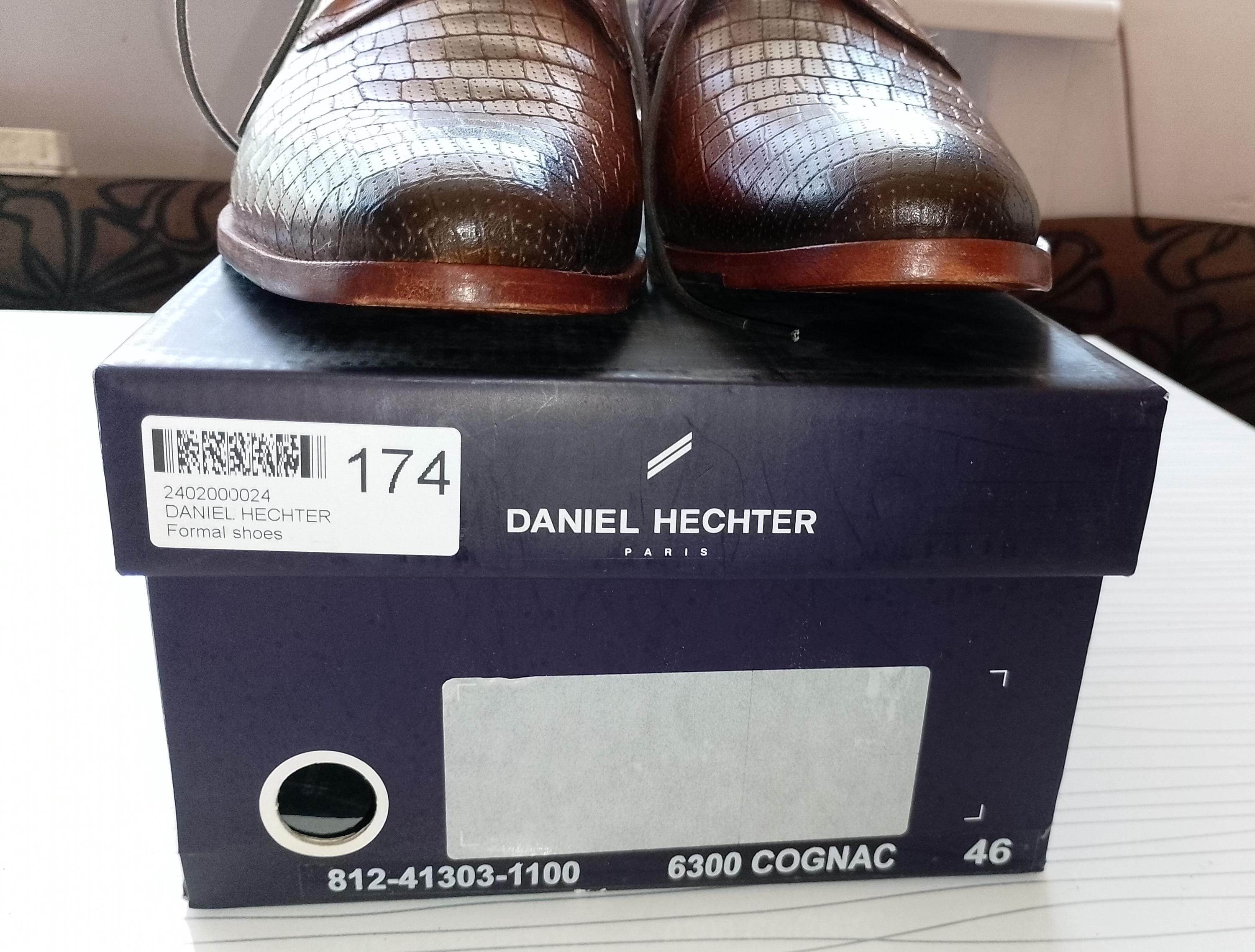 DANIEL HECHTER Paris Exclusive Alligator Print Cognac Lace  display picture 3