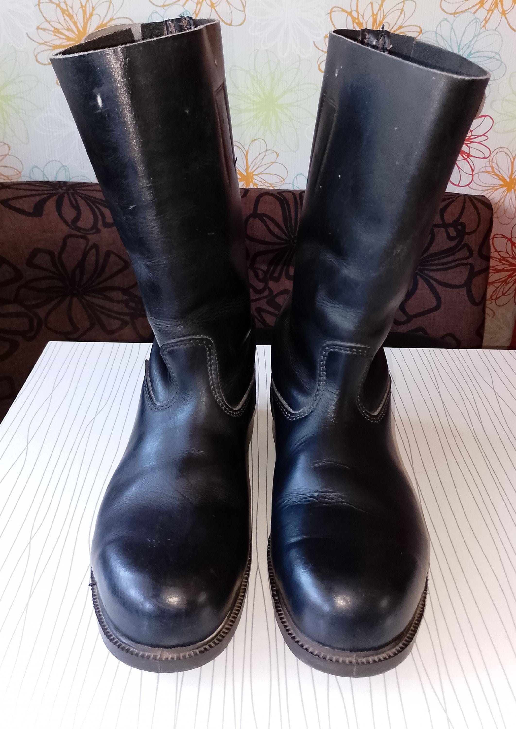 HENKE 60s Swiss Army Military Police Short Pull on Black Hard