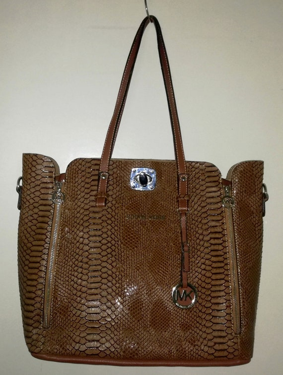Michael Kors Large Jet set Monogram Brown Never Full Tote *NEW WITH DEFECTS