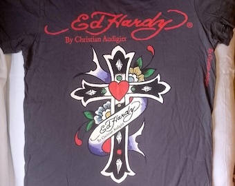 Don Ed Hardy By Christian Augier Y2K Authentic Vintage Cross Heart Graphic Black Cotton T-shirt, Made in USA, size Medium