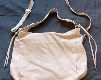 BORSE in PELLE Italian Genuine Leather Cream-colored Hobo Bag, Calfskin Shoulder bag