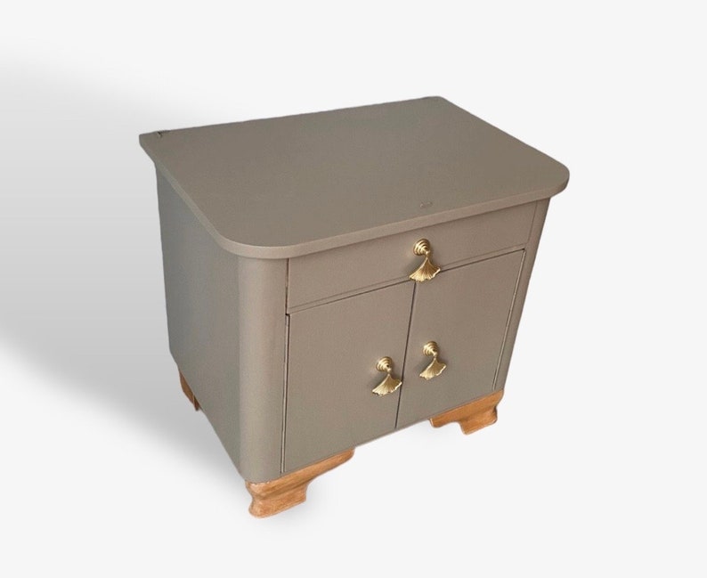 50s mini chest of drawers image 9