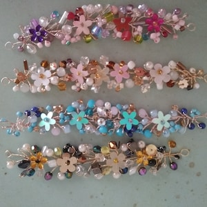 Custom made hair vines and headbands for bibi bo, Sindy Pedigree, barbie, Poppy Parker and other fashion dolls.