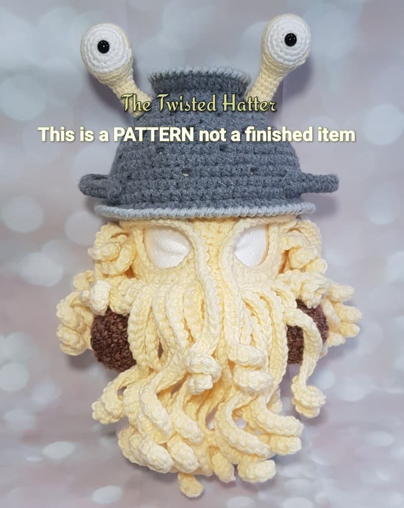 Captain Von Pasta crochet Mask PATTERN please read entire description before purchase image 3