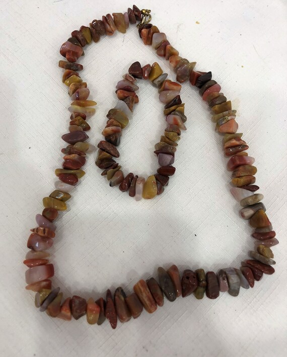 Agate Necklace and Matching Bracelet