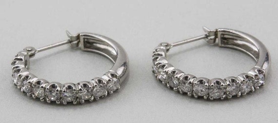 Platinum diamond hoop earrings deals