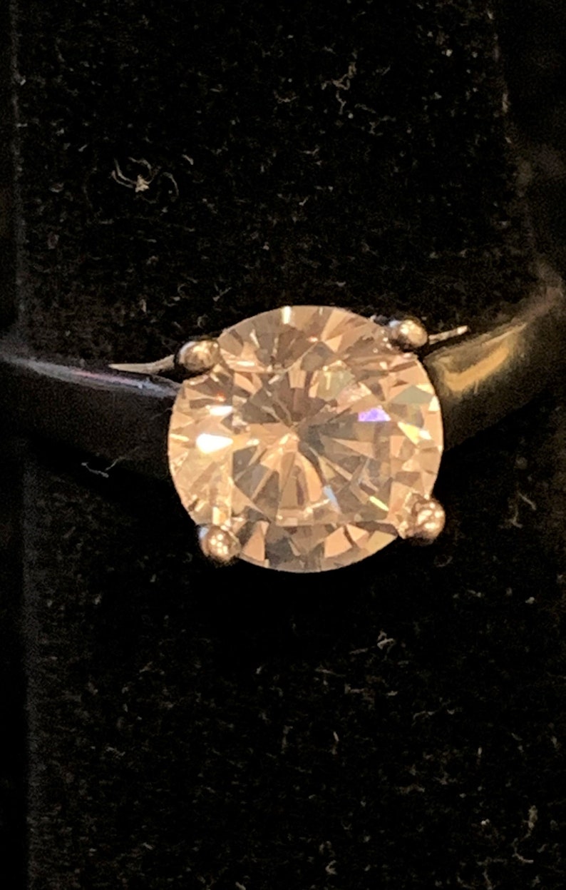 Round Cut Cubic Zirconia Ring