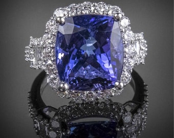 Tanzanite and Diamond Ring