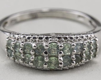 Anillo de alexandrita