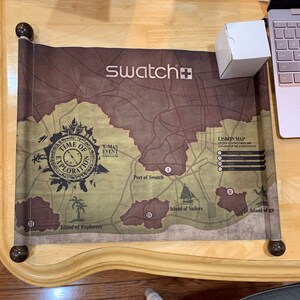 Swatch Canvas Scroll