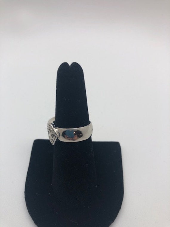 Rectangular Design Crystal Ring - image 2