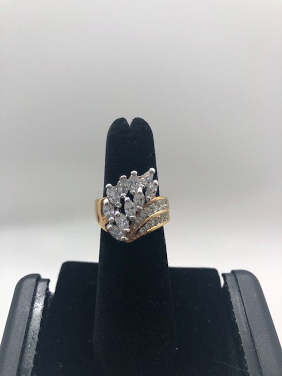 Gold Toned Ring with Crystal Leaf Design