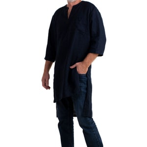 Maxi linnen herenshirt, lange stijlvolle zomertuniek, kaftanjurk heren, lichtgewicht strandbedekking, djellaba, jellaba, ontspannen kledingstuk voor hem