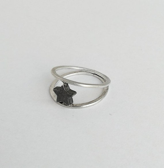 everyday rock charm Handmade sterling silver double ring with star celestial jewelry textured black perfect gift idea brutalist design