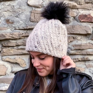 CROCHET PATTERN, Betty Beanie by Shannon Creates, Hat Pattern, Slouchy Beanie, Brimmed Hat, Beanie Pattern, Beginner Level