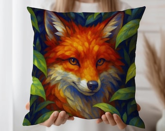 Funda de cojín de zorro del bosque, con follaje verde intenso, para decoración rústica y rincones acogedores inspirados en la naturaleza.