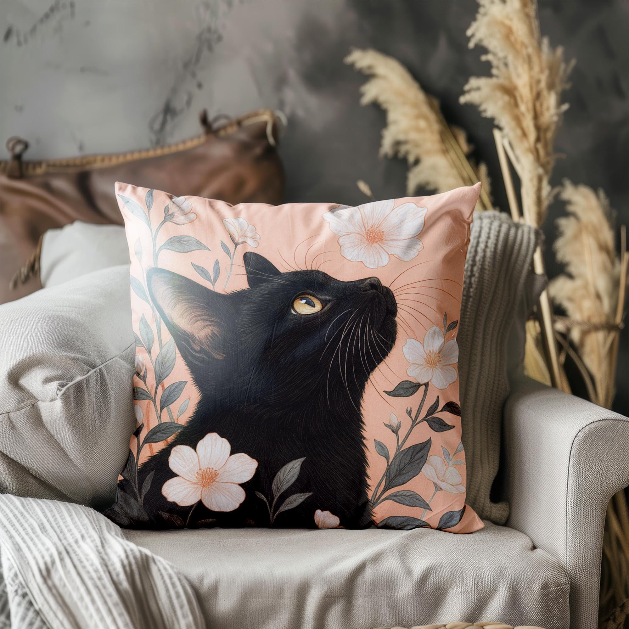 黒猫のクッションカバー 花柄のクッションカバー ソフトピンクの装飾