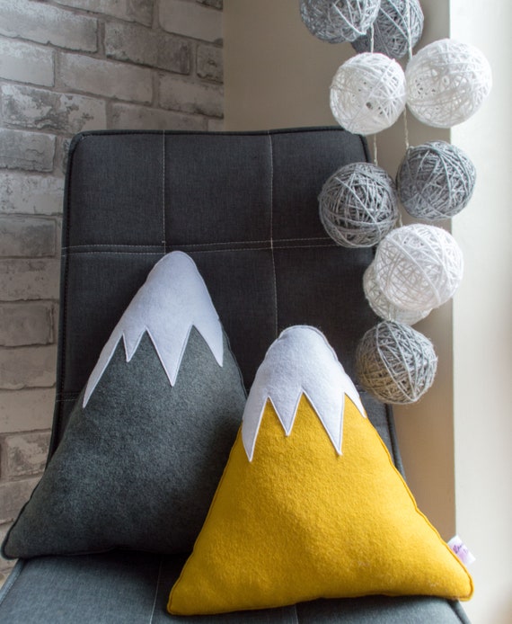 Mustard and grey throw pillows hotsell