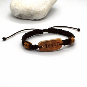 Jesus Armband aus Olivenholz: Verstellbares christliches Kordelarmband