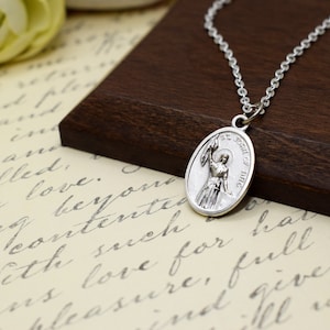 St. Joan of Arc Medal Necklace, Saint Joan of Arc Medal necklace, Patron Saint of women, French Saint Necklace, Christian Jewelry