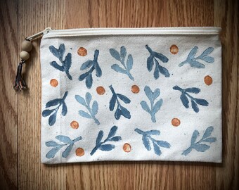 botanical print zip up bag