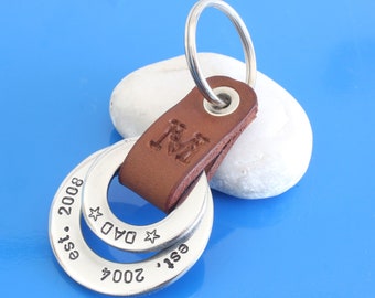 Personalized Leather Keychain,Gift for Dad,Monogram gift,Dad Gifts,Gift from Wife,Mens Gift Ideas,Mens Keychain,Boyfriend Keychain,Keychain