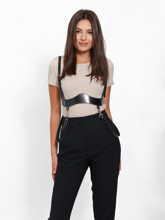 harness belt corset