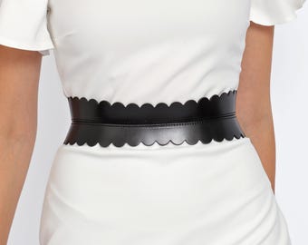 Wide Black Leather Belt, Boho Vintage Hip Belt, Concho  display picture 1