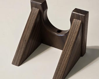 Classical Guitar Wall Hanger, Walnut