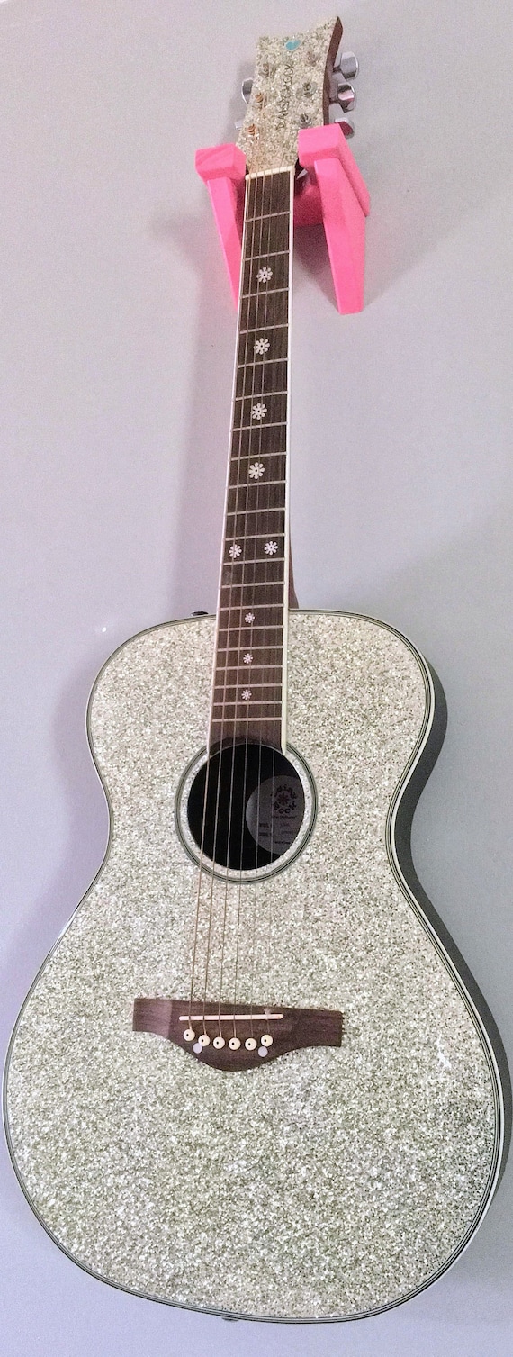 Guitarra rosada cheap para niña