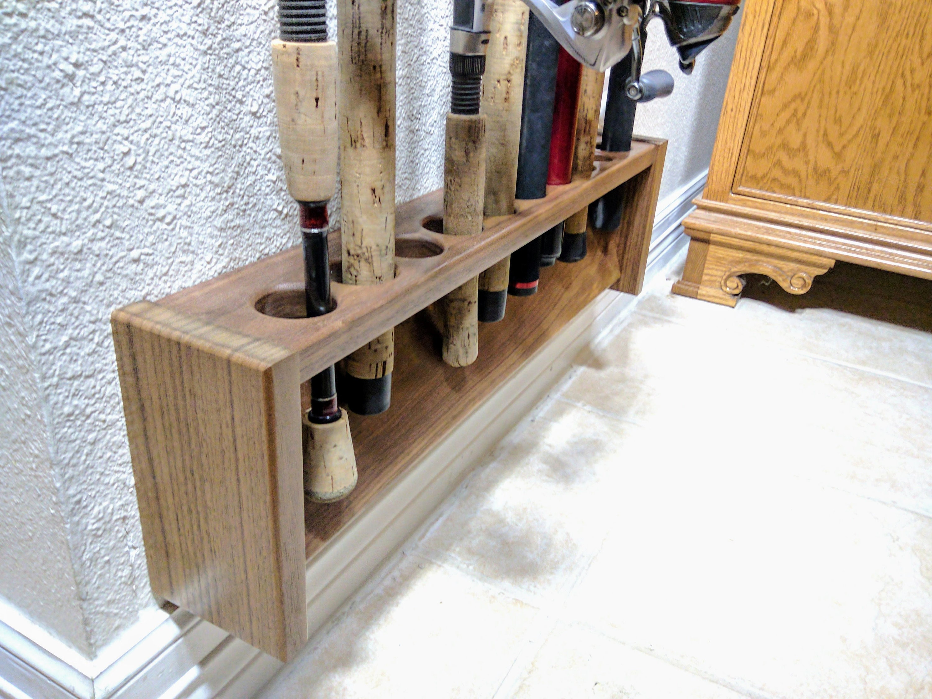 Vertical Fishing Rod Rack, Solid Walnut Wood Pole Holder, Lodge Decor,  Hunting Cabin Furnishing, Premium Fathers Day Gift for Dad, Fisherman 