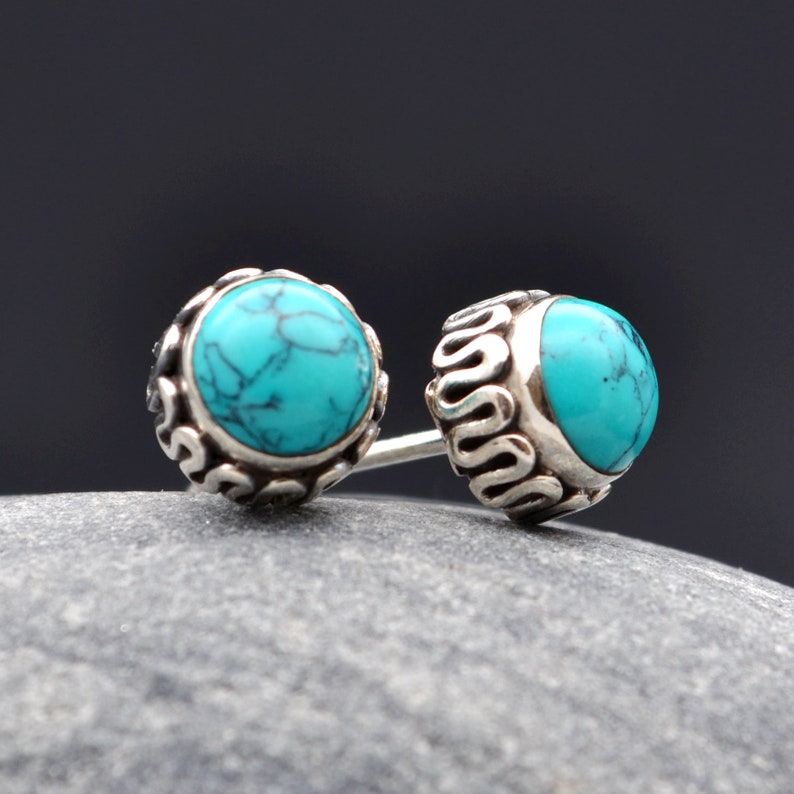 Sterling Silver Gemstone Earrings Beautiful Bali Style Veined Turquoise and Silver Stud Earrings Silver Swirl Stud Earrings Vintage