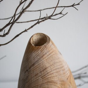 Gran jarrón de madera contemporáneo, diseño único para jarrón de madera para diseño interior mínimo, jarrón de estilo nórdico para flores imagen 3