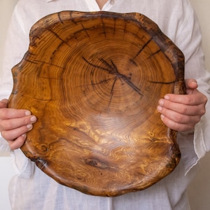 Hight Quality Wooden Fruit Bowl Handmade Large Decorative Bowl, Artisan Rustic Wood Carved Bowl image 2