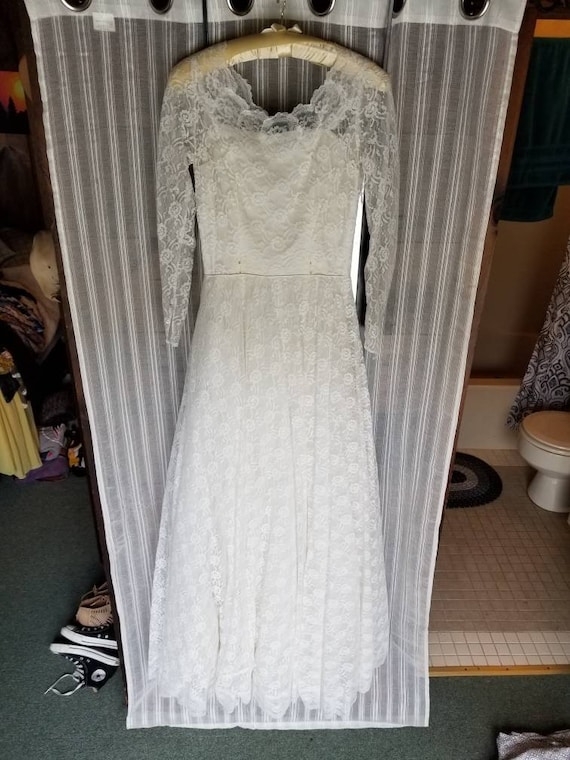 1950's Lace Wedding Gown
