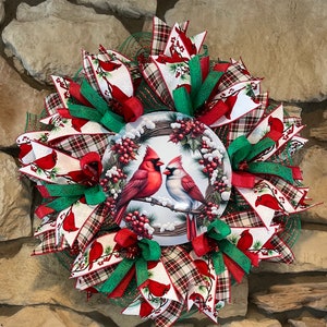 Roter Kardinal Weihnachtskranz