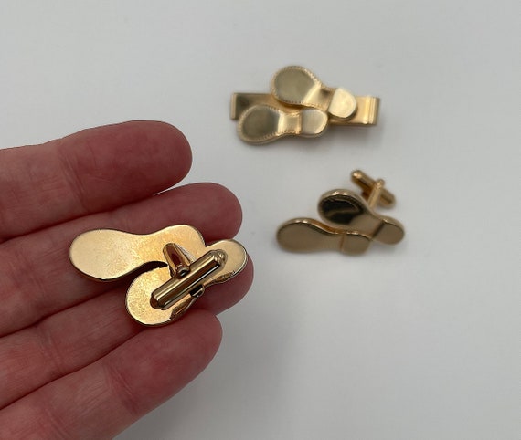 Shoe Soles Tie Clip and Cufflinks Set / Gold-tone… - image 5