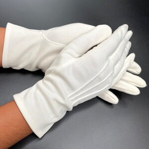 Ladies White Dress Gloves With Three Seam Detail / Midcentury White Nylon  Gloves by Max Mayer & Co / Vintage Gloves Made in the Philippines - Etsy