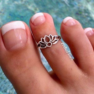 Lotus Flower Sterling Silver Toe Ring or Midi Ring | Adjustable Toe Ring for Woman | Single or Pair