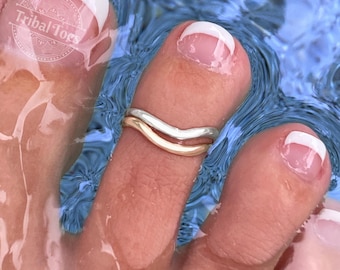 Wave Toe Ring | Adjustable Mixed Metal Toe Jewelry, Handmade 14K Gold Fill & Sterling Silver Ring, Beachy Summer Gift for Her