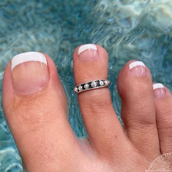 Toe Ring for Woman Silver Studded Band Toe Ring | Adjustable Ring | Silver Midi Ring | Silver Pinky Ring