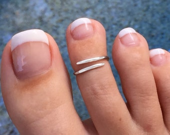 Wrap Bypass Toe Ring or Midi Ring | Sterling Silver Toe Ring | Adjustable Toe Ring