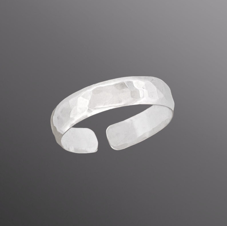 Mens Hammered Sterling Silver Toe Ring