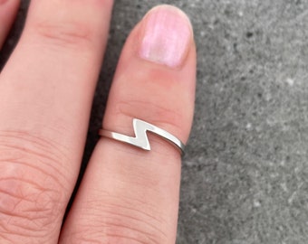 Lightning Bolt Sterling Silver Midi Ring for Women | Thumb Ring