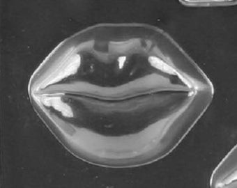 V175 Full Lips Dipped Cookie Valentine&#39;s Day Chocolate Candy or Soap Mold