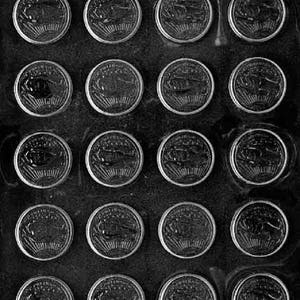 M122 Small Coin Chocolate Candy Soap Mold